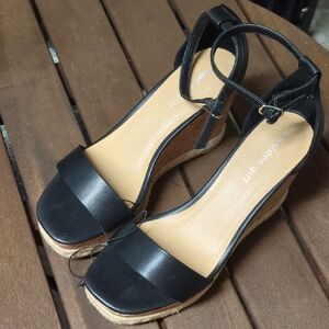 Madden Girl Black and Tan Wedge Sandals